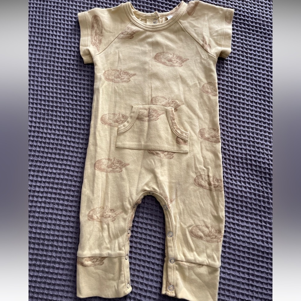 KQ cotton fox romper size 6-12